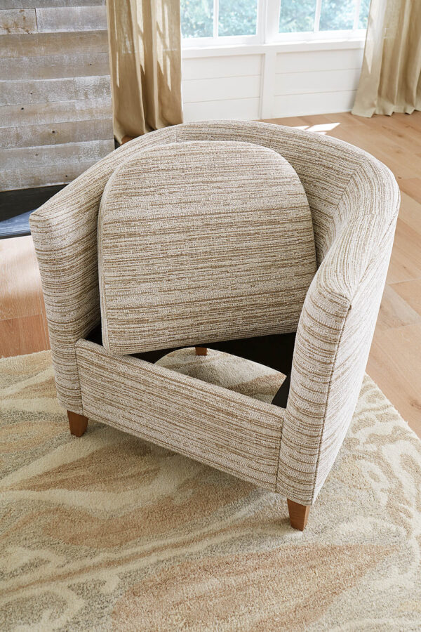 removeable cushions, senior living chair