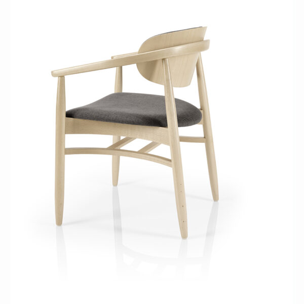 Jensen 950C Arm Chair